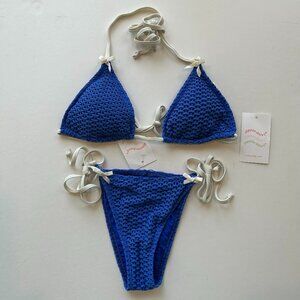 Dippin’ Daisy’s Palm top & Bondi bottom